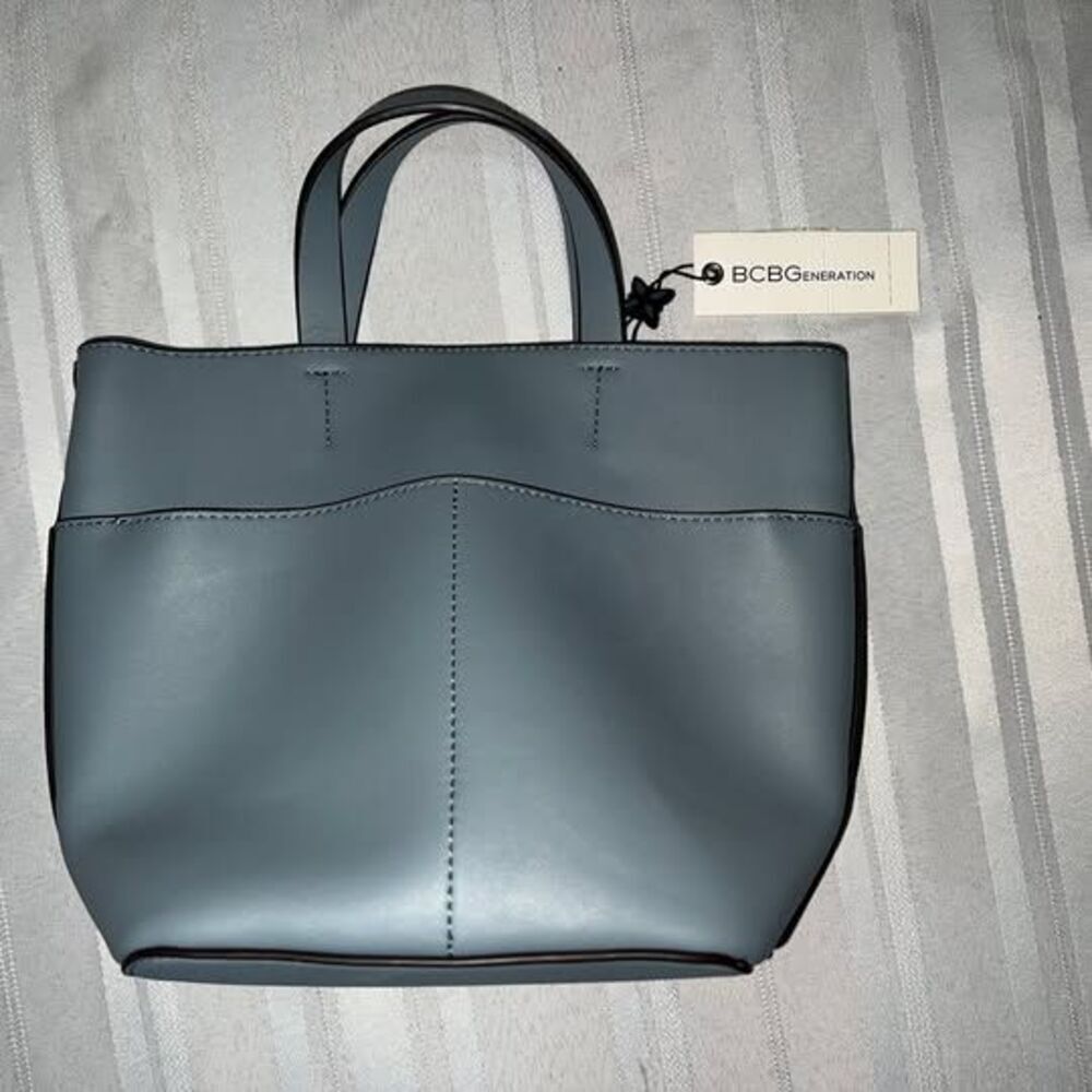 BCBG Purse - Picture 2 of 4